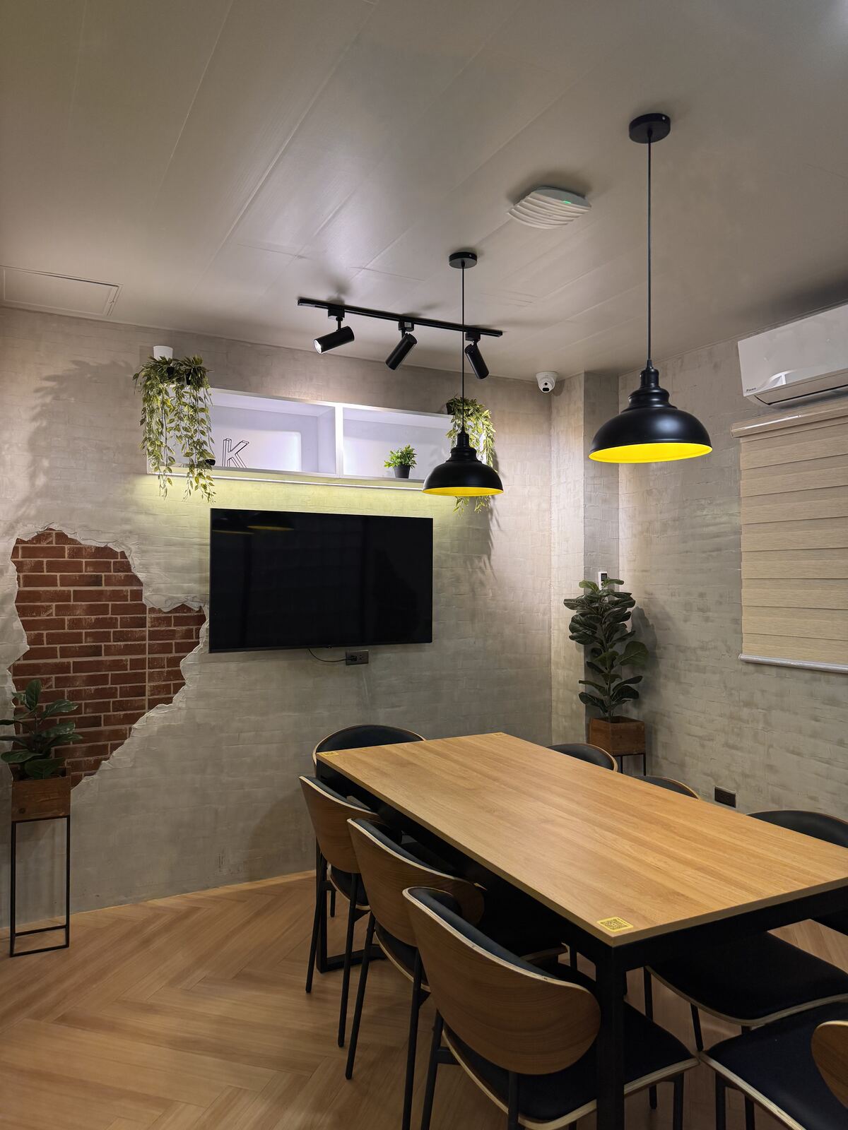 Meeting room seating at Kataid