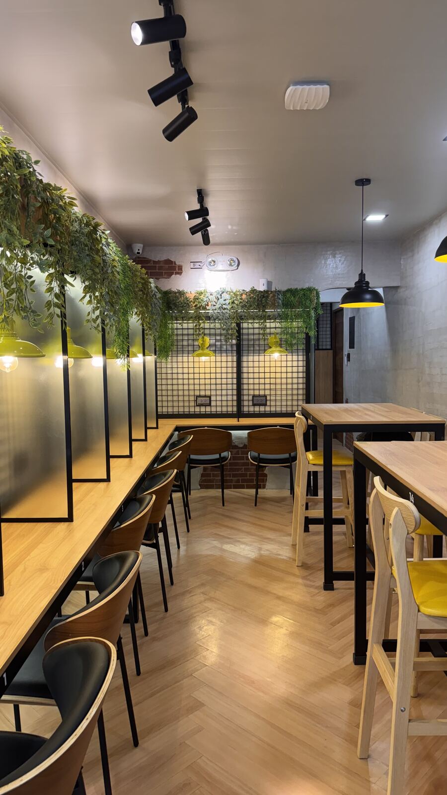 Open seating area, Kataid Work and Study